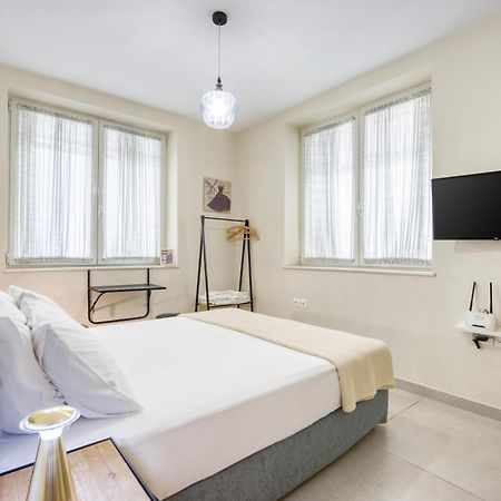 Bentzi...Boutique Apartment 1, Classic Double With Kitchenette, 2 Guests Athene Buitenkant foto